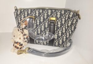 BOLSO DIOR PREMIUM CON CHARM KITTY