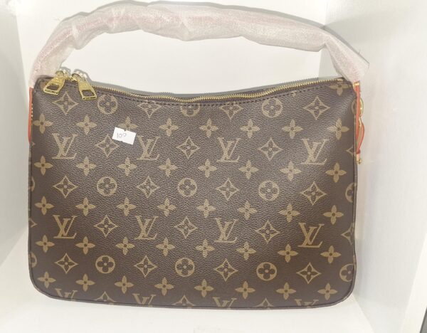 Cartera LV