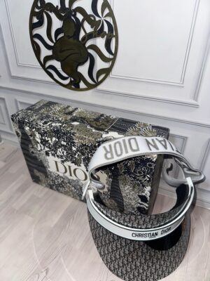 Bisera Dior