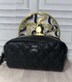 neceser chanel
