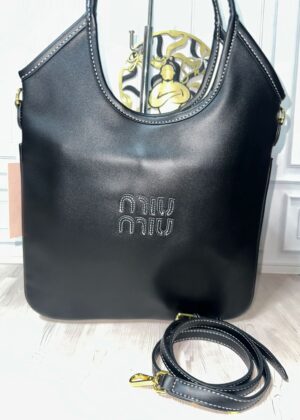miumiu premium sin caja