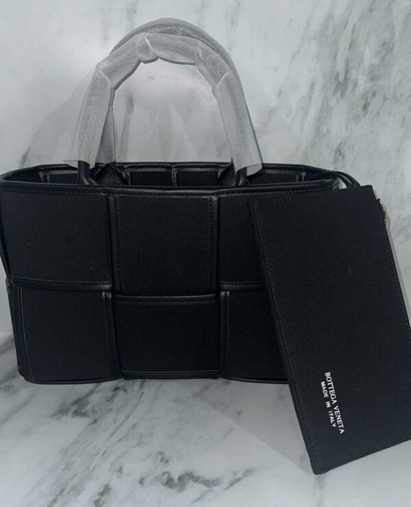 Bottega veneta negro Liquidacion